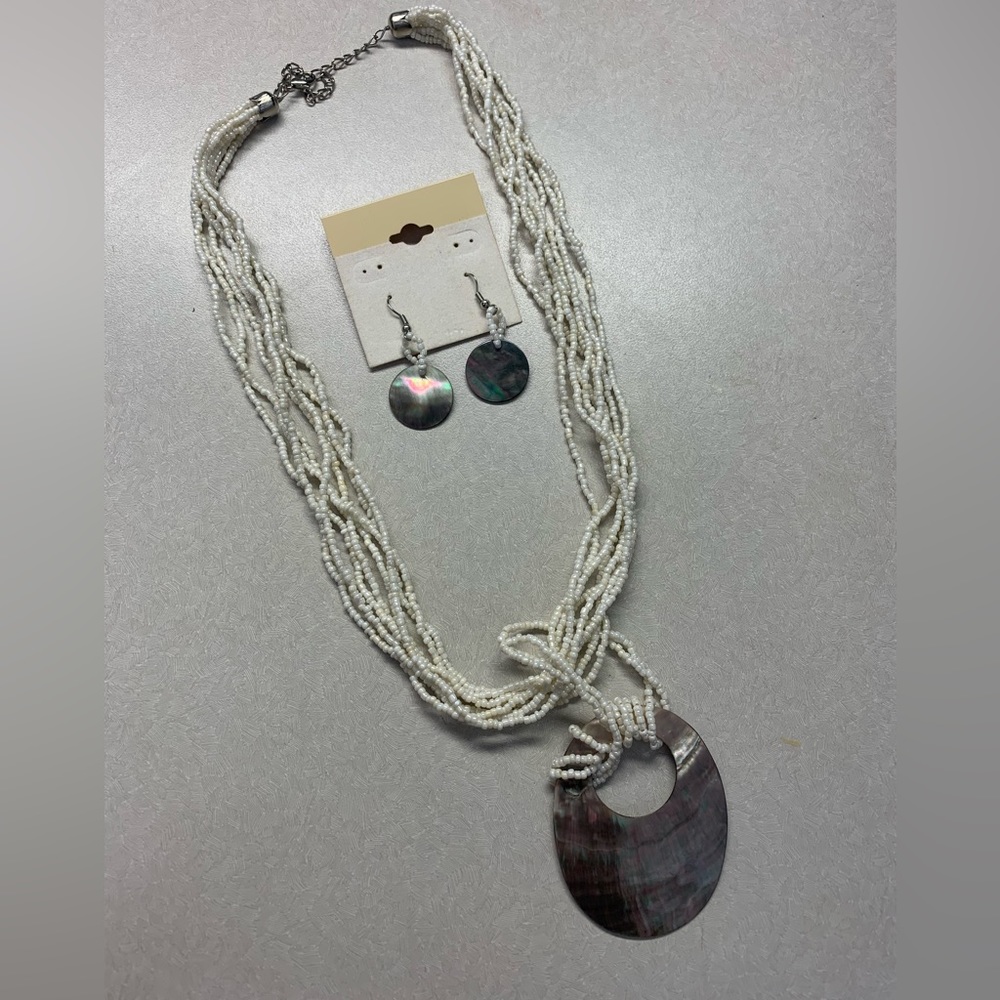 Beaded necklace with vintage shell pendant and earrings set